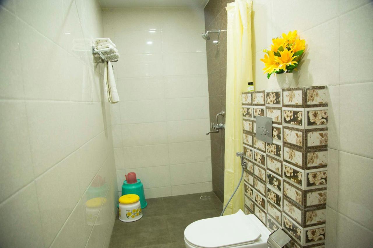 Hotel The Mewar Dabok Экстерьер фото