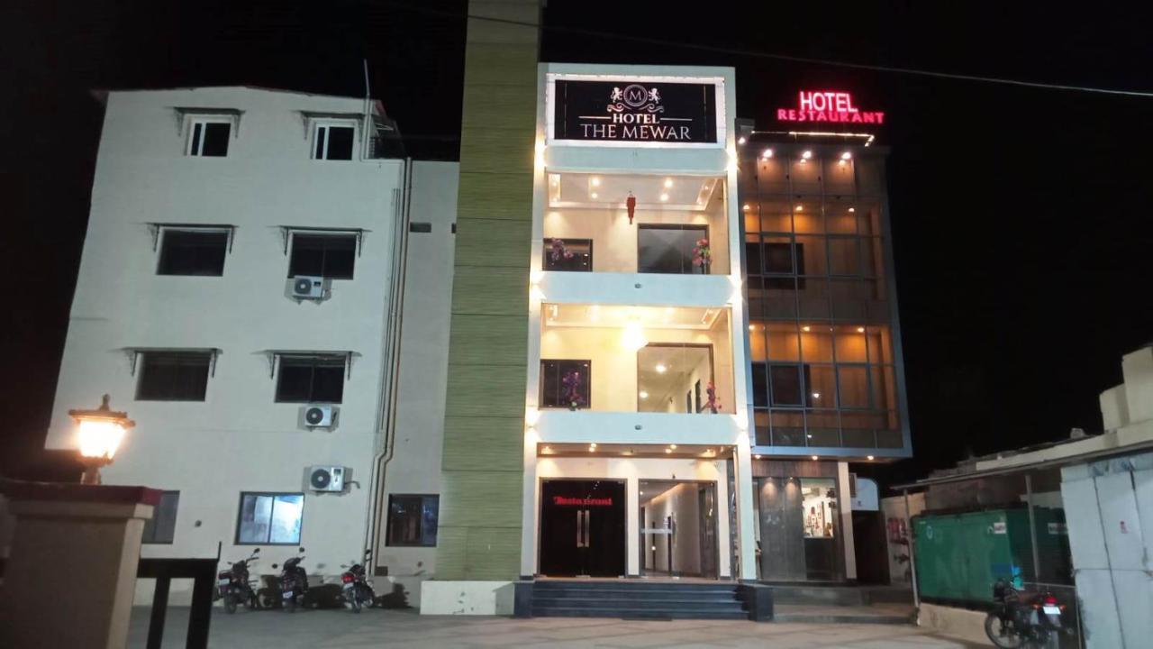 Hotel The Mewar Dabok Экстерьер фото