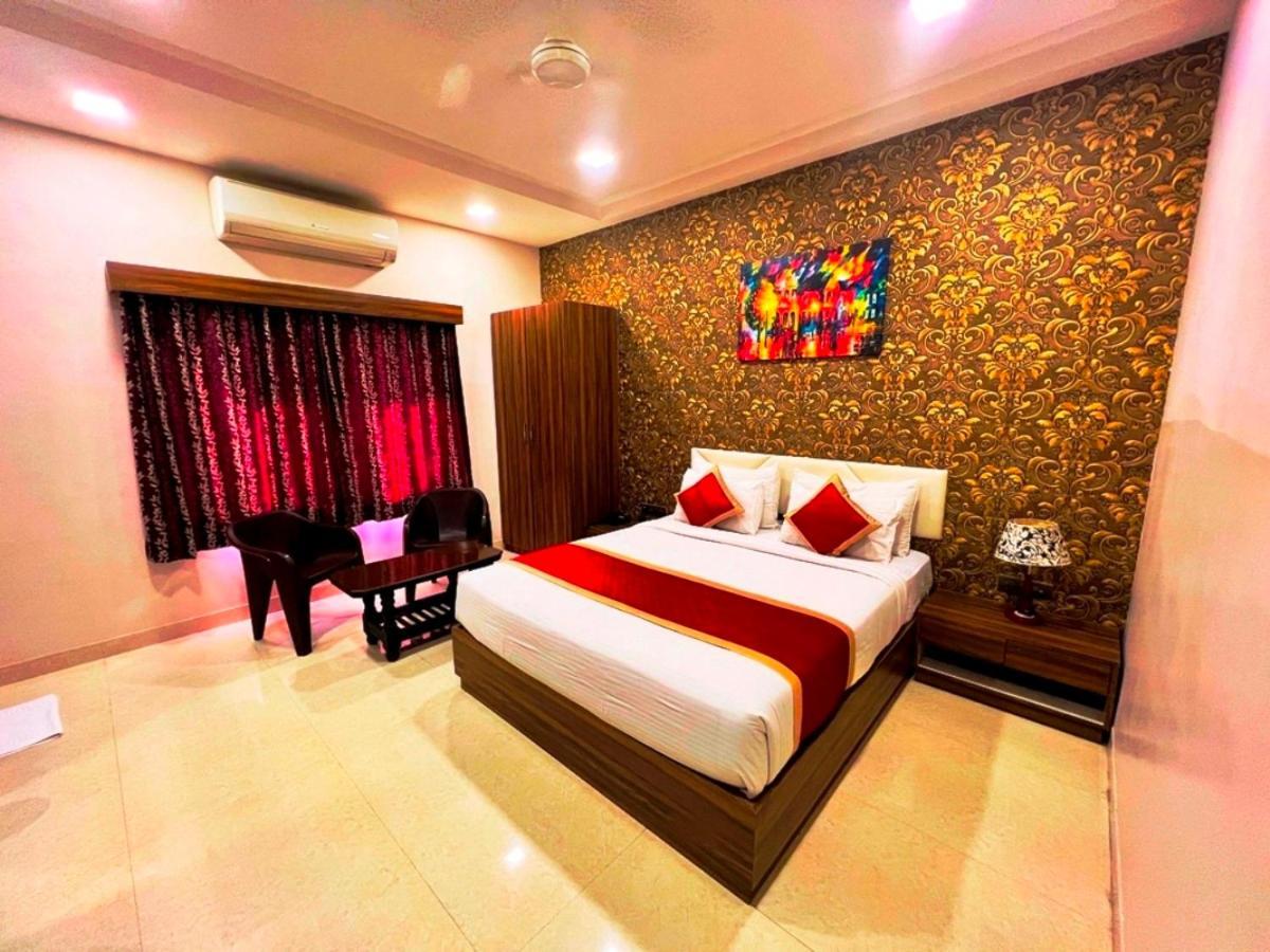 Hotel The Mewar Dabok Экстерьер фото